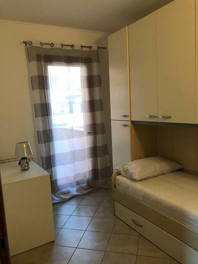 Il Castello Apartment Olbia Bagian luar foto