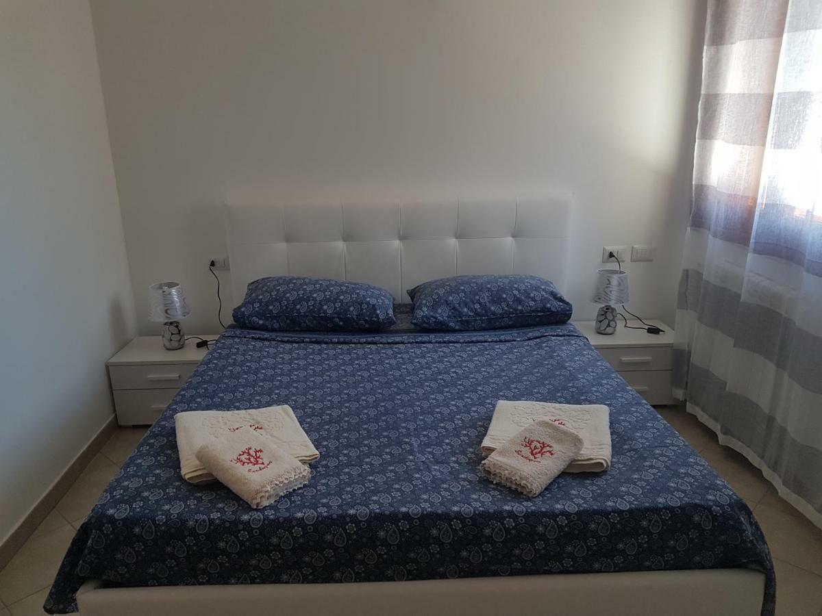 Il Castello Apartment Olbia Bagian luar foto